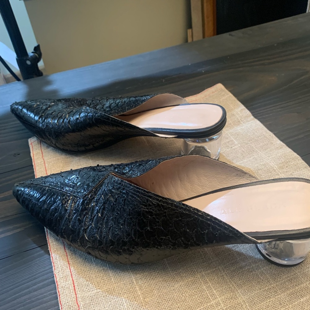 Funky Mule Slides